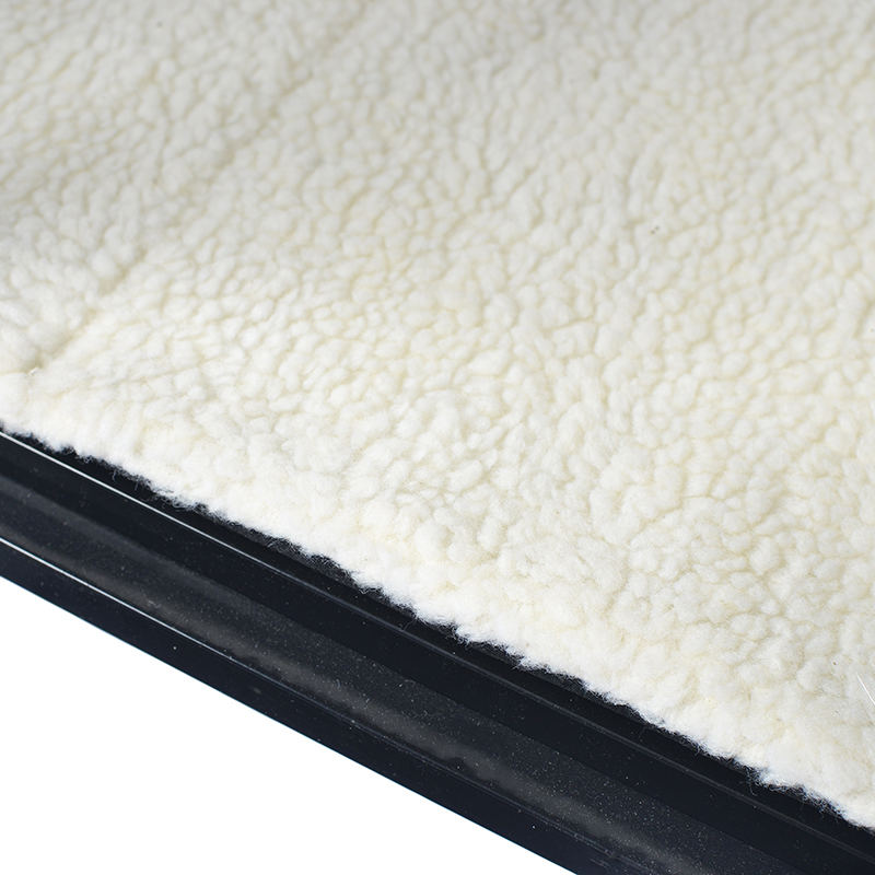 Gaya perabot sangkar anjing kayu besar dengan roda & kusyen Gaya perabot sangkar anjing kayu besar dengan roda & kusyen